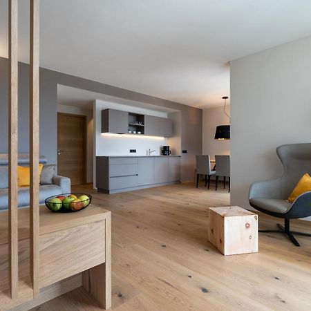Feldhof Vilpian- Urlaub Auf Dem Bauernhof Apartment Екстериор снимка