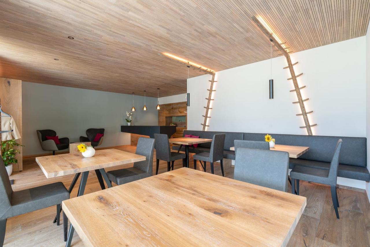 Feldhof Vilpian- Urlaub Auf Dem Bauernhof Apartment Екстериор снимка