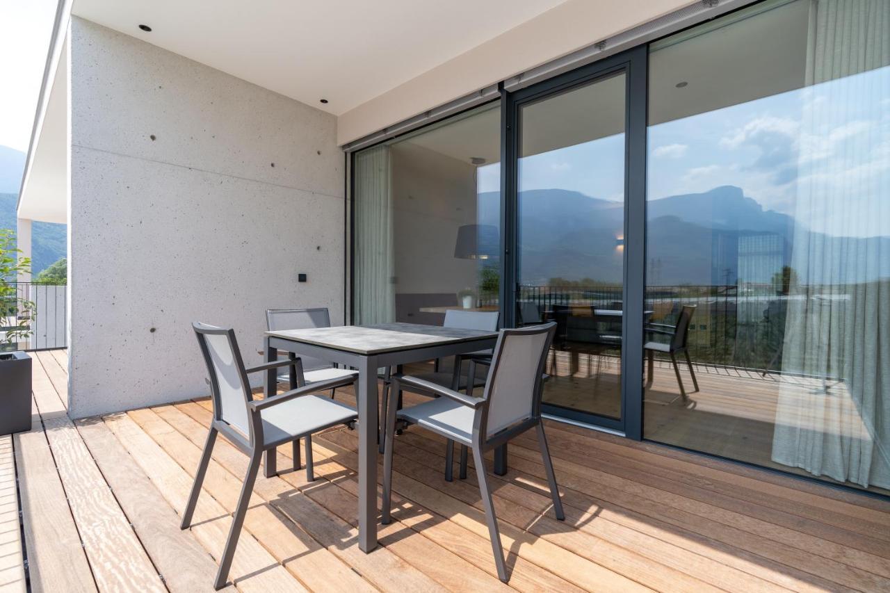 Feldhof Vilpian- Urlaub Auf Dem Bauernhof Apartment Екстериор снимка