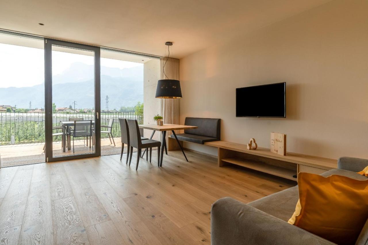 Feldhof Vilpian- Urlaub Auf Dem Bauernhof Apartment Екстериор снимка