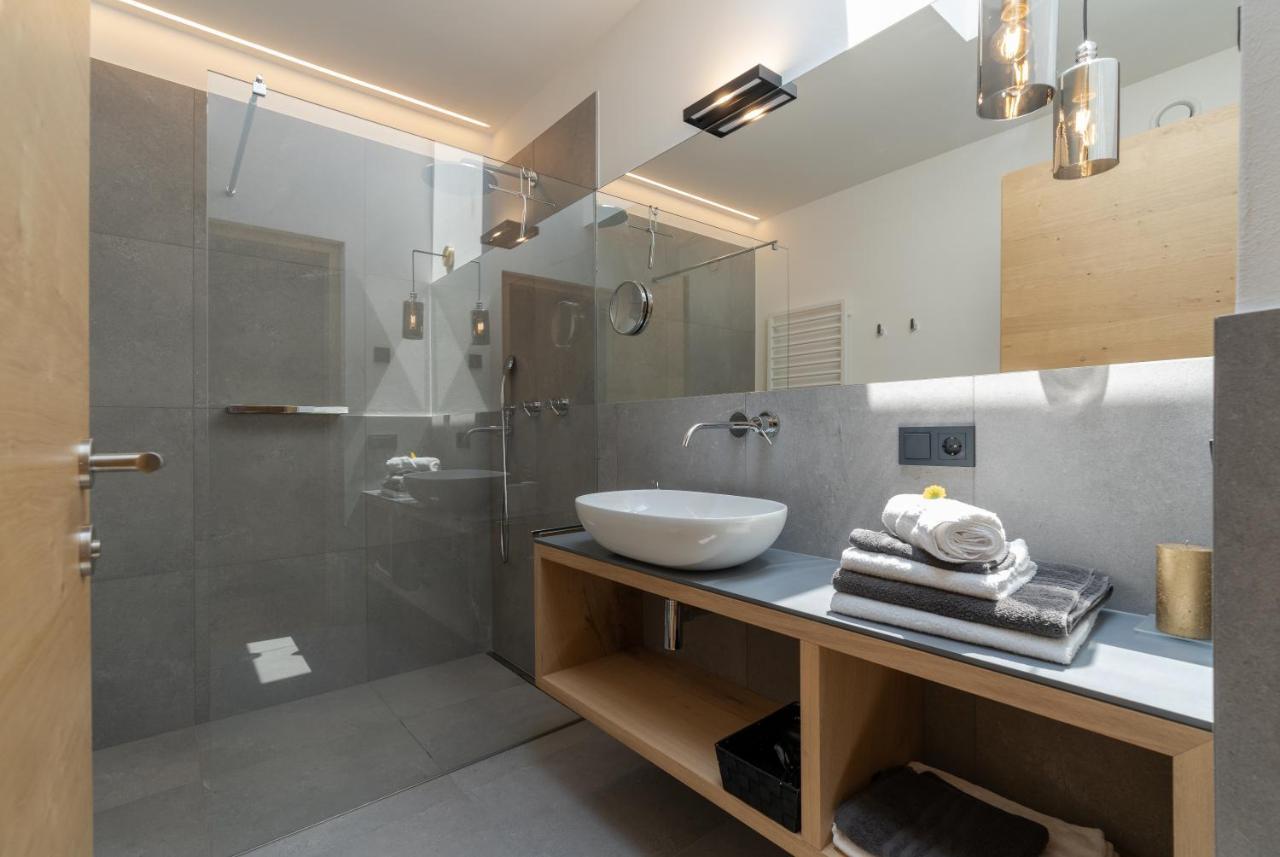 Feldhof Vilpian- Urlaub Auf Dem Bauernhof Apartment Екстериор снимка