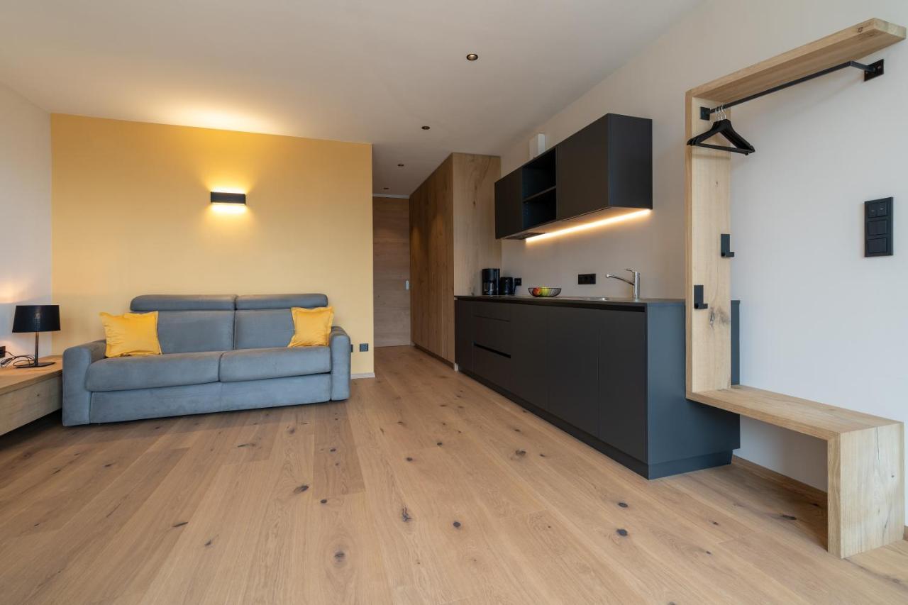 Feldhof Vilpian- Urlaub Auf Dem Bauernhof Apartment Екстериор снимка