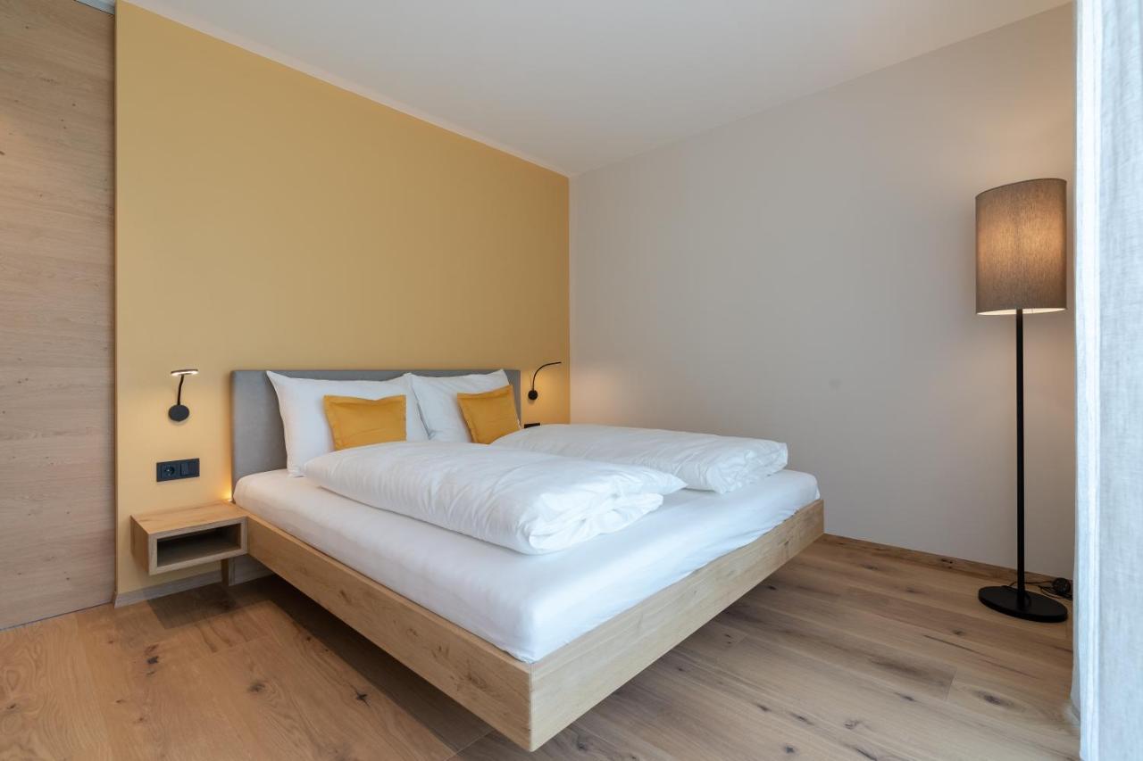 Feldhof Vilpian- Urlaub Auf Dem Bauernhof Apartment Екстериор снимка