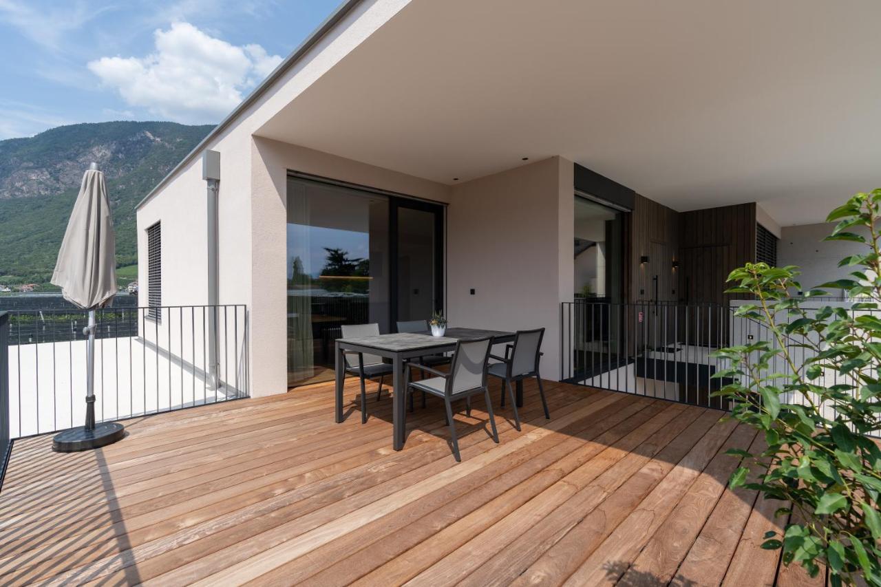 Feldhof Vilpian- Urlaub Auf Dem Bauernhof Apartment Екстериор снимка