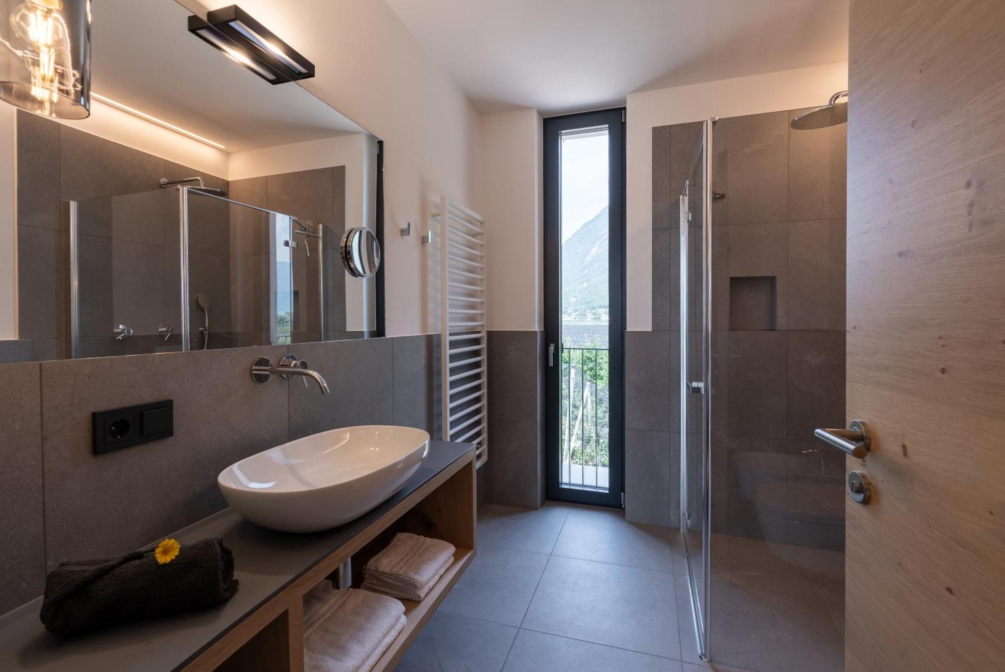 Feldhof Vilpian- Urlaub Auf Dem Bauernhof Apartment Екстериор снимка