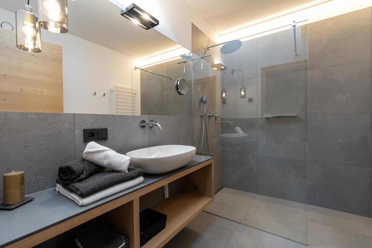 Feldhof Vilpian- Urlaub Auf Dem Bauernhof Apartment Екстериор снимка